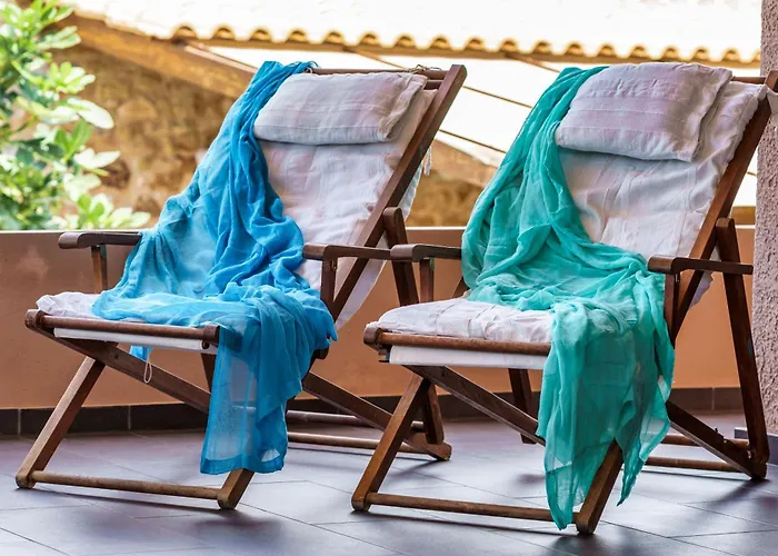 Malsova-home * Kotronion (West Mani)